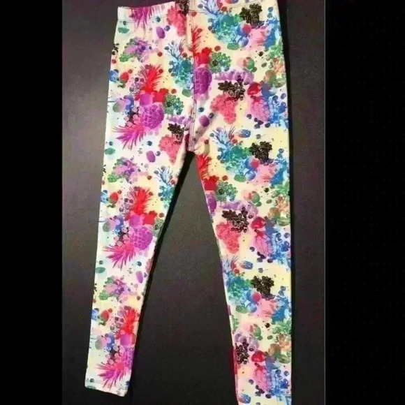 COPY - Kids Leggings Fruit, Hearts or Flags - Picture 5 of 8